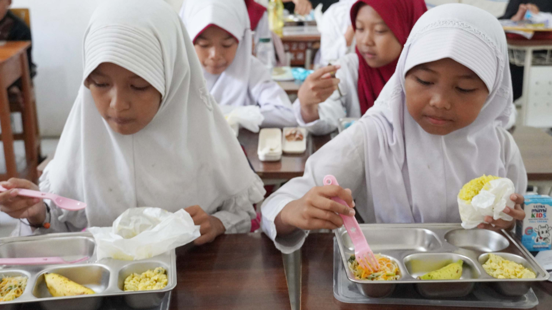 Klarifikasi BGN Simalungun Terkait Viral Menu MBG Berupa Bahan Mentah di Tangerang Selatan